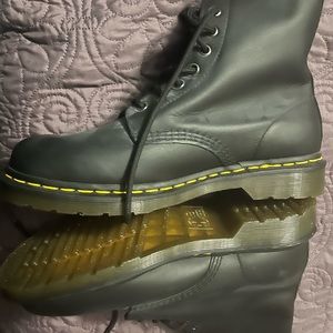 Doc Martens Combat Boots